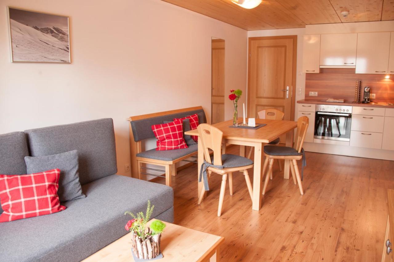 Appartement Omesberg 1 Lech am Arlberg Rom bilde